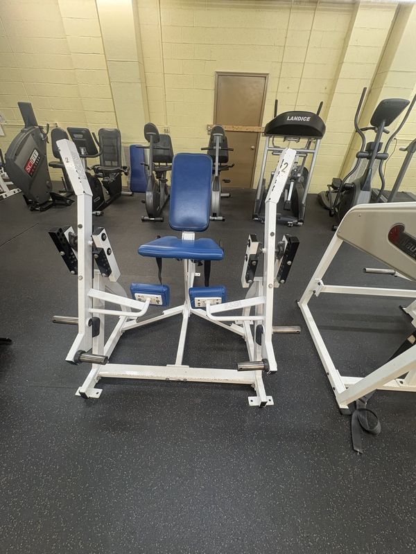 Cluster of blue strength machines
