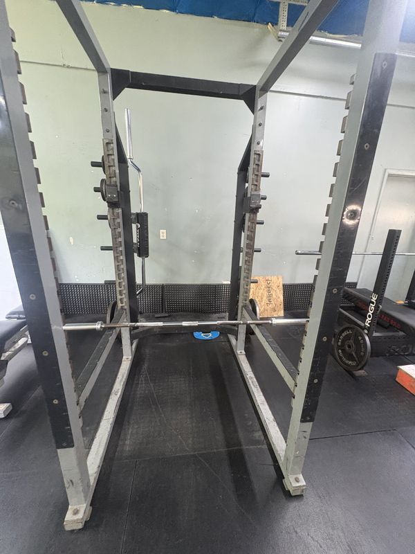 Heavy-duty power cage
